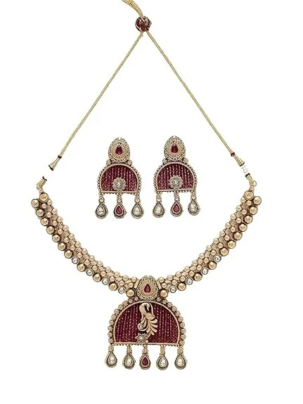 Gargantilla y colgantes de piedra de cobre de moda