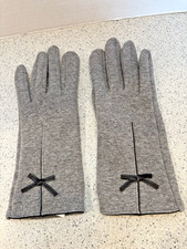DESIGNER LADIES GRAY STRETCH GLOVESPOLYESTER UNLINED SIZE ONE SIZE FITS MOST