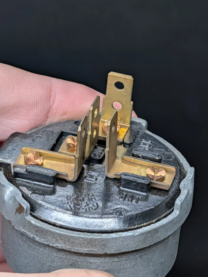 Nuevo de Lote Antiguo Chevrolet Impala 1959 Taxi Cab Interruptor de Encendido 1116560 Delco Remy Hecho en EE. UU. Foto 4 de 4