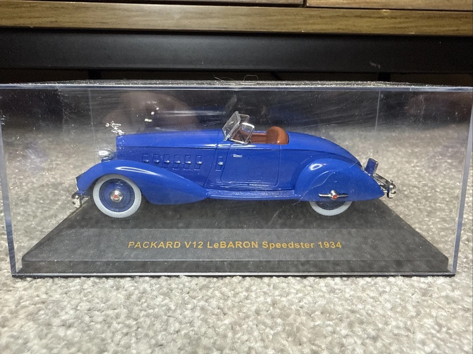 IXO DIECAST 1/43 PACKARD V12 LEBARON SPEEDSTER 1934 MUSEO AZUL Foto 3 de 4
