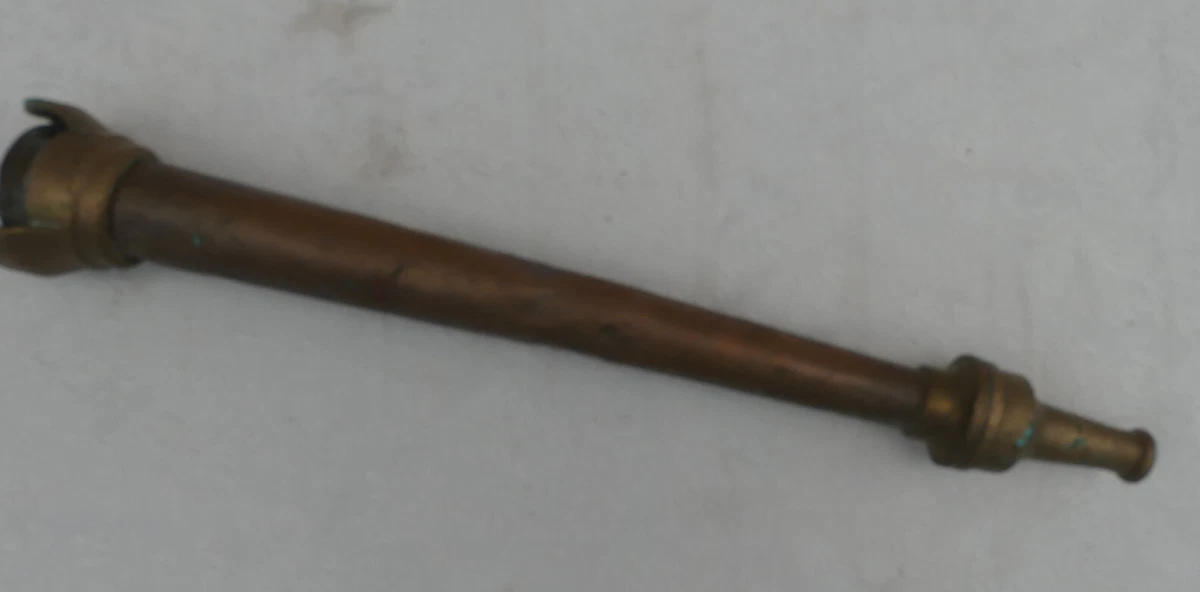 ANCIENNE VERITABLE LANCE incendie de pompier en laiton et cuivre 38cm