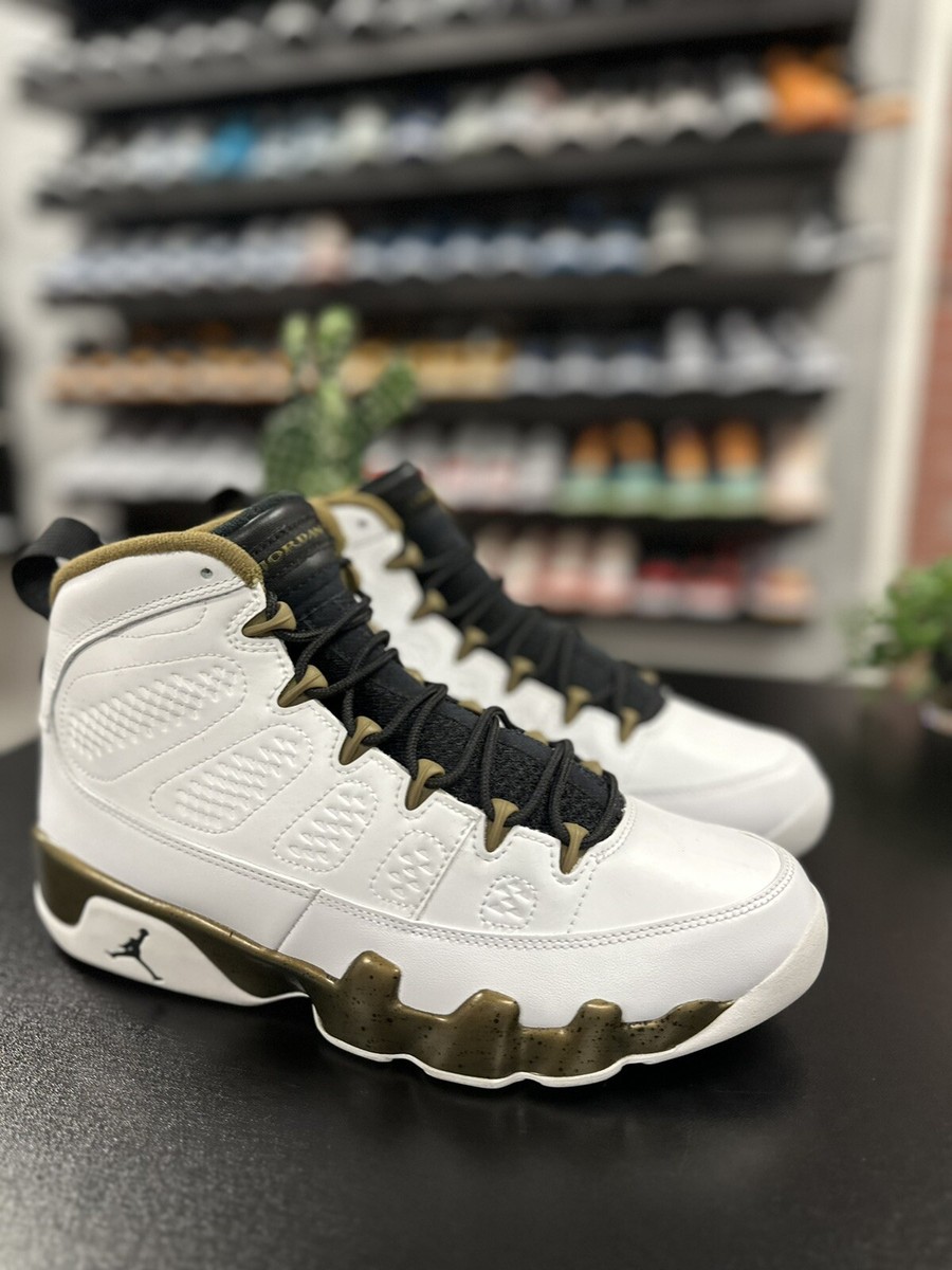 Size Jordan Retro Statue 2015 302370-109 100% Authentic