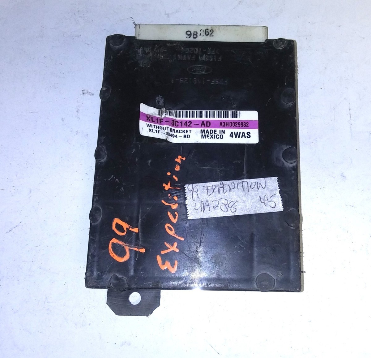 XL1F-3C142-AD suspension control module 1999 Ford Expedition