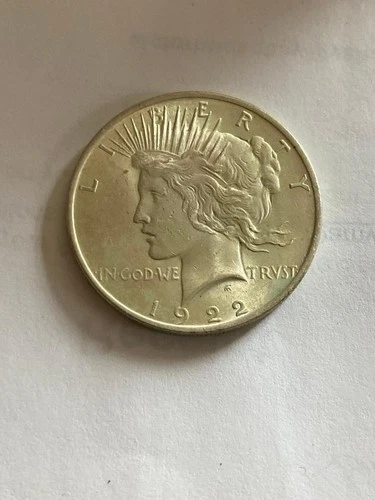 1922 Silver Peace Dollar BU! Nice Coin!