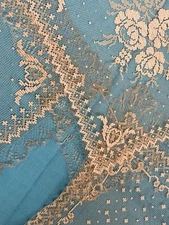 ANTIQUE SET OF 3 FINEST SPIDER WEBBY FILET MATS MUSEUM DEACCESSION