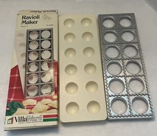 Villaware Ravioli Maker 5400, makes 12Large Raviolis 2”sq