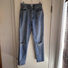 BDG Urban Outfitters High Rise Distressed Mom Jeans Women  s W27