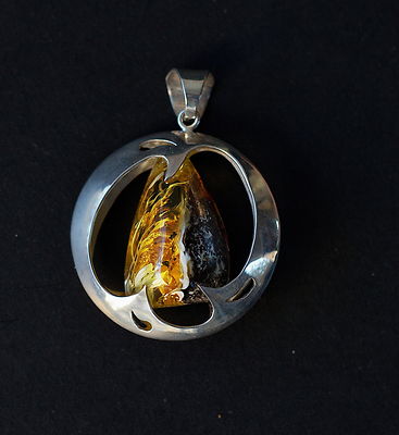925 Sterling Silver Baltic Amber Butterscotch 2-sided Pendant NEW 23.2 gr. 