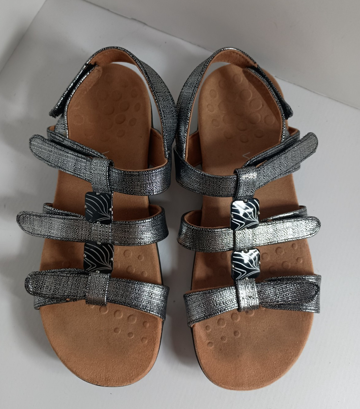 Vionic Amber Metallic Silver Black Slingback Stra… - image 2