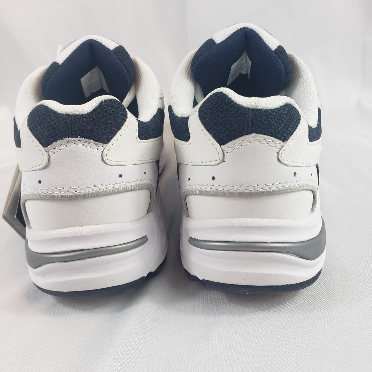 Vionic 23 WALKER Classic -Walking Shoes -White/Navy Leather  display picture 1