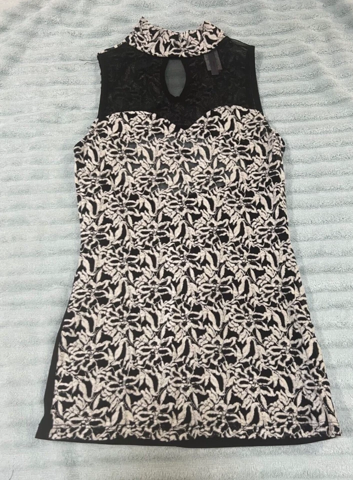 黑色/白色天鹅绒绒网眼锁眼开襟无袖/背心 — 第 3/4 张图片