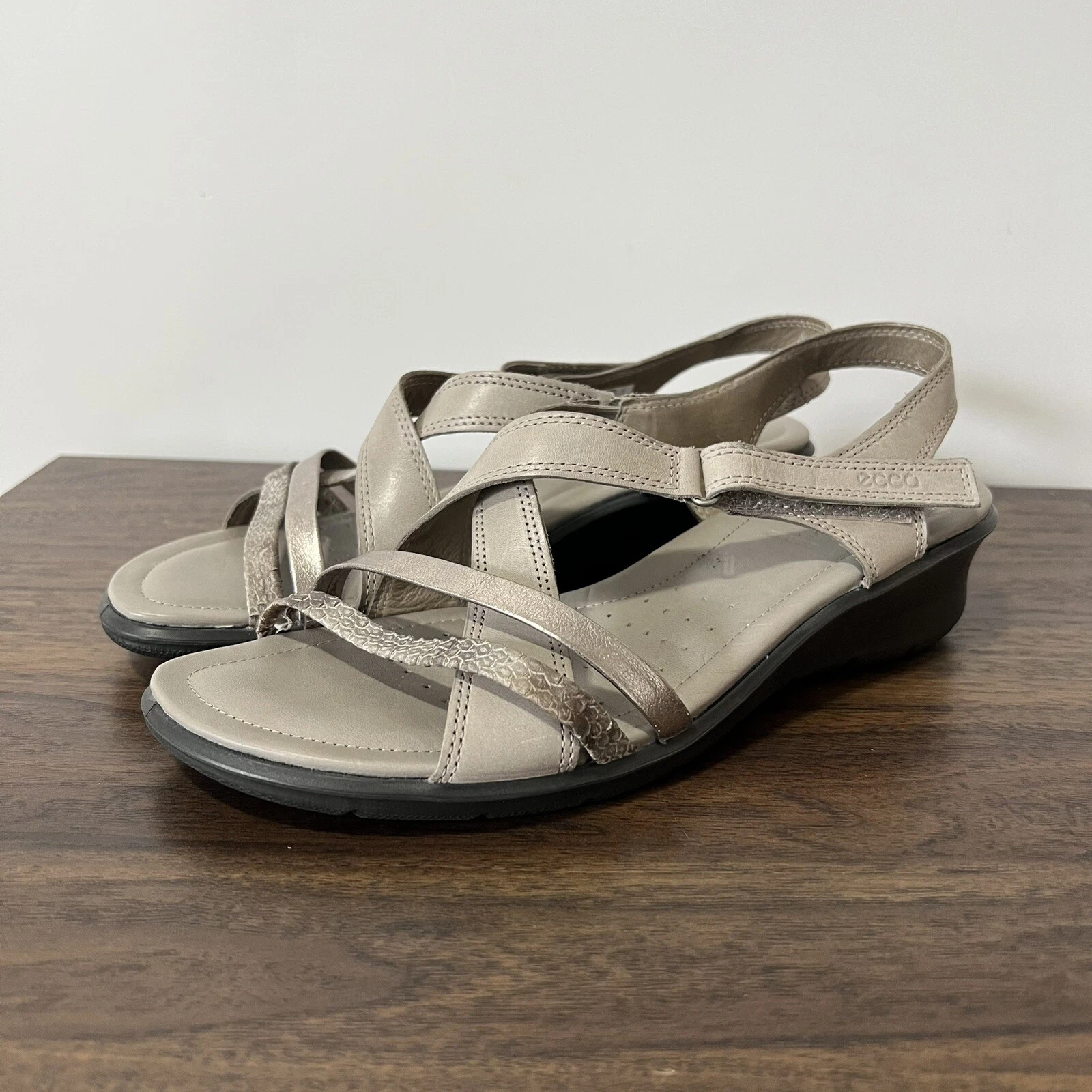 Ecco Felicia sandali con zeppa e cinturino in pelle grigio marrone da donna taglia 41 10 5