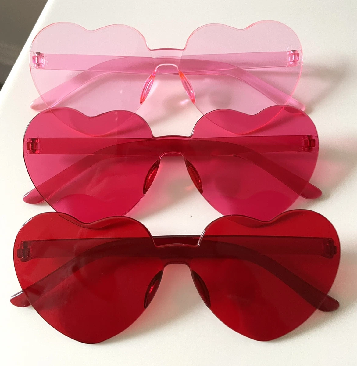 Harry styles heart sunglasses 2025