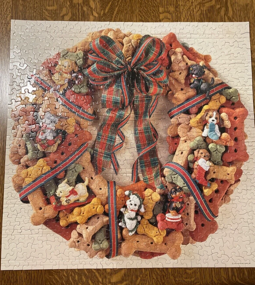Springbok CHRISTMAS 500 pc Jigsaw Puzzle 1999 Puppy Dog Bones Wreath - Image 2 of 4