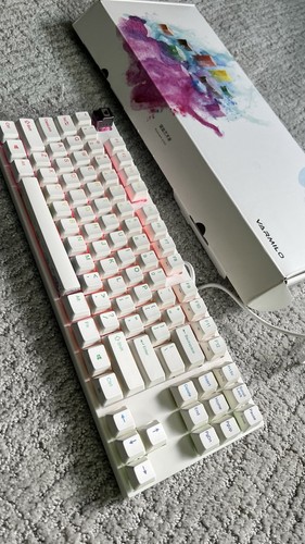 Varmilo VA87M-RGB (Cherry MX Blue) - Picture 6 of 7