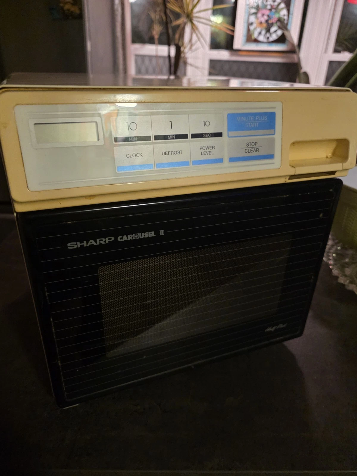 VTG 80S sharp Carosuel ll Half Pint Microwave Collectors Item
Opens in a new window or tab
