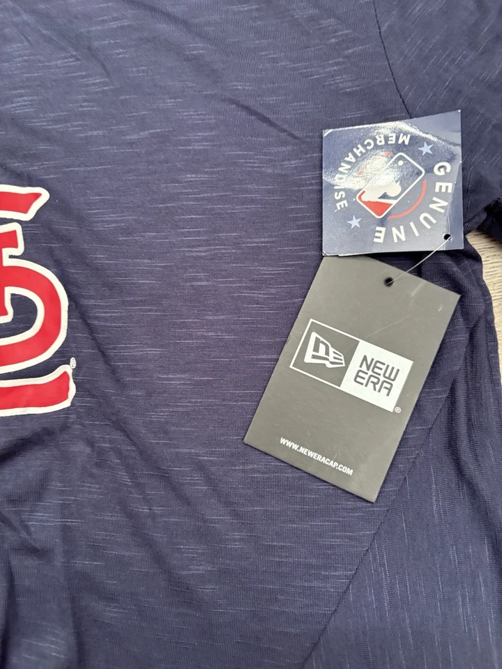 Brand New Women’s St Louis Cardinals Shirt - Image 2 of 4