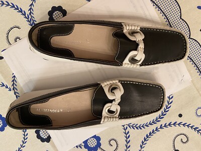 Salamander lady Driver Beautiful And Charming Loafer