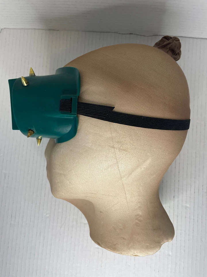 Disfraz Steampunk Lente Oscura Gafas Soldador Hombre Ardiente Verde con Picos Dorados Foto 4 de 4