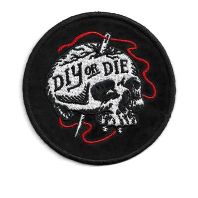 DIY OR DIE IRON ON PATCH 3.25'' Skull Craft Extreme Crafter Embroidered Applique