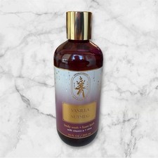 New Bath and Body Works Aromatherapy Vanilla  Nutmeg Body Wash  Foam Bath 10oz