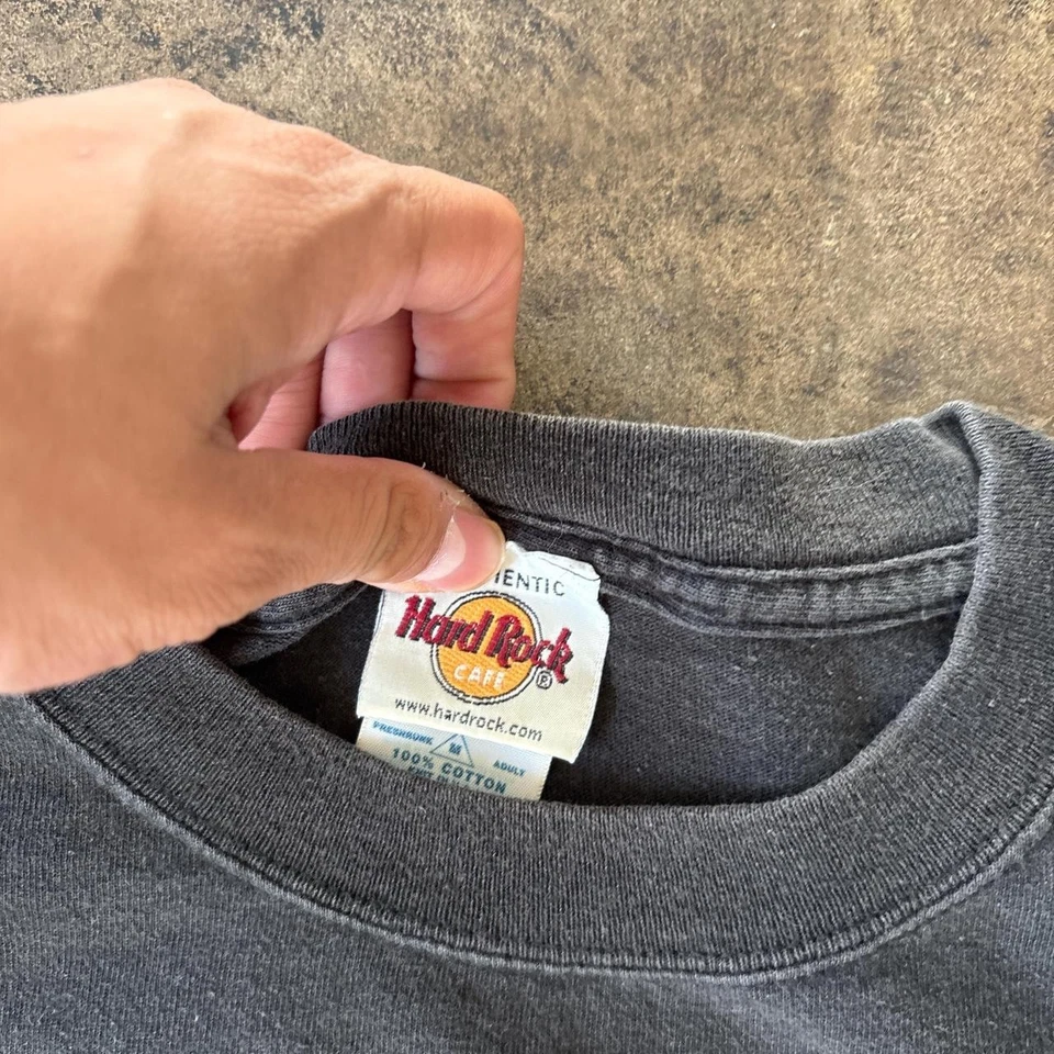 Vintage 2000s Hard Rock Cafe Long Sleeve Tee - Medium - Image 4 of 4