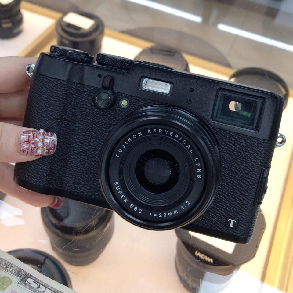 Fujifilm X100T Digital Camera with 23 mm f/2 Fixed Lens 16.3 MP 90% New Tested - Image 2 of 4