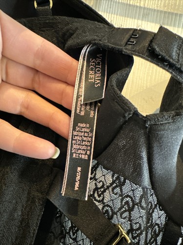 Orsacchiotto push-up Icon di Victoria's Secret, taglia media. NUOVO SENZA ETICHETTE - Foto 9 di 13