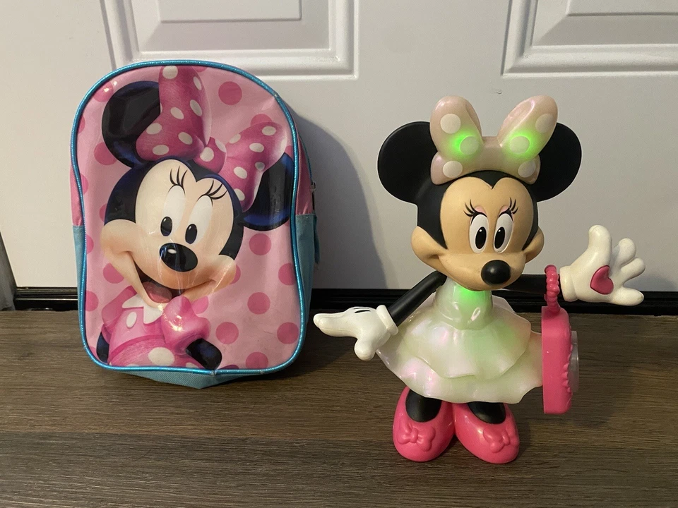 Juguete y mochila interactiva parlante muñeca Minnie Mouse Foto 3 de 4