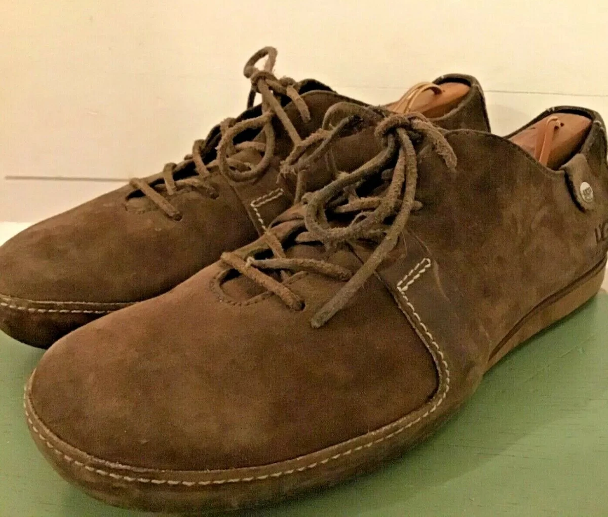 Men s UGG Australia Wyatt Track Tie Suede Oxford s 5557 Euro 41.5