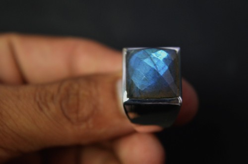 Solid 925 Sterling Silver AA Natural Blue Labradorite Gemstone Men's Unisex Ring - Picture 2 of 10