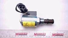 Solenoid Valve 118872A1 for Case Tractor 5120 5130 5140 5150 5220 5230 5240 9380