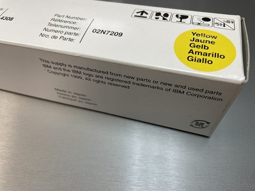 IBM INFOPRINT COLOR 8 YELLOW TONER 02N7209 NEW with Box, Made in Japan - Picture 2 of 2