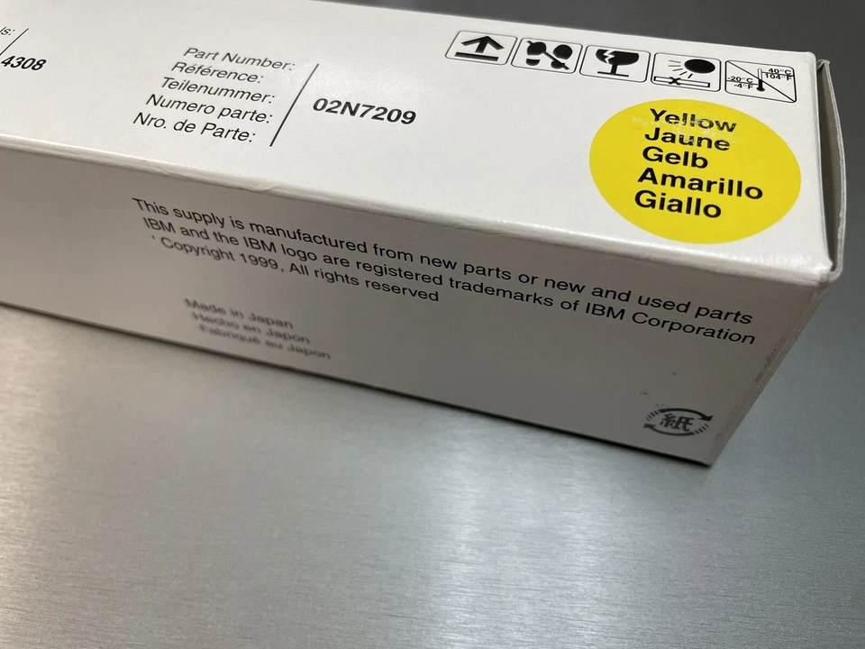 IBM INFOPRINT COLOR 8 YELLOW TONER 02N7209 NEW with Box, Made in Japan - Image 2 of 2