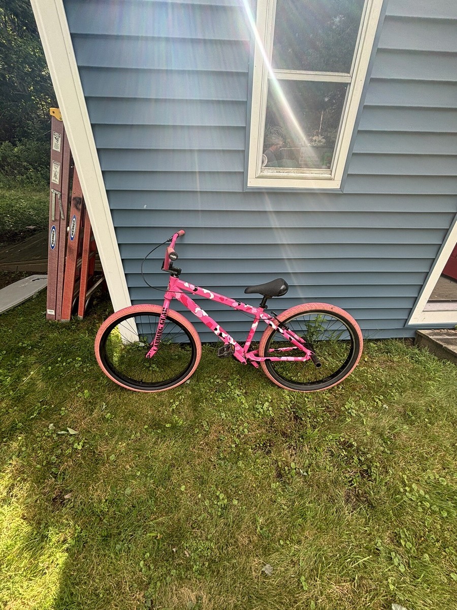 se bike pink camo 26 inch blocks flyer
