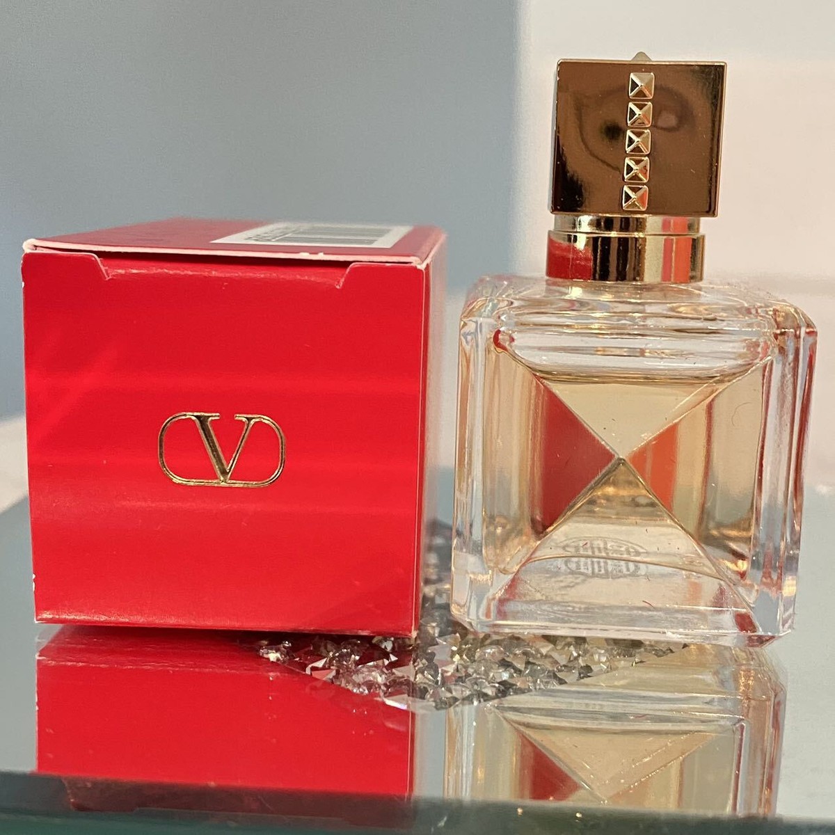 valentino perfume scent