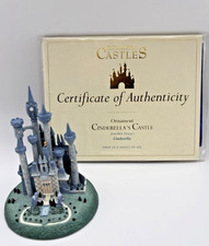 WDCC Walt Disney Classics Cinderellas Castle ...