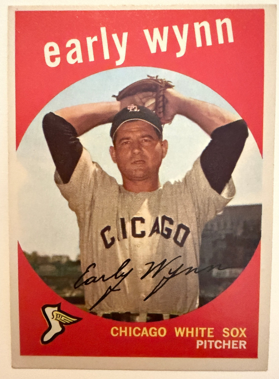 Early Wynn #260 (Baseball Cards 1959 Topps) — is it worth grading?