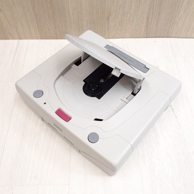 Sega Saturn Console Japan White in box with 2 controllers &3 games tested NTSC-J