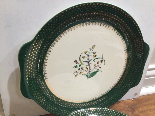 2 Vintage 1954 Salem Coronet tabbed Plates Green w/23K Gold Trim 11" SLM43 - Picture 3 of 9