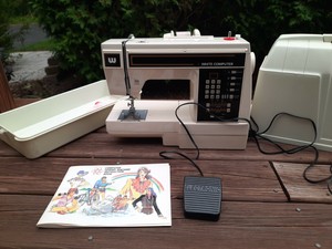 White Sewing Machine Model 8500 White Computer With Case The White