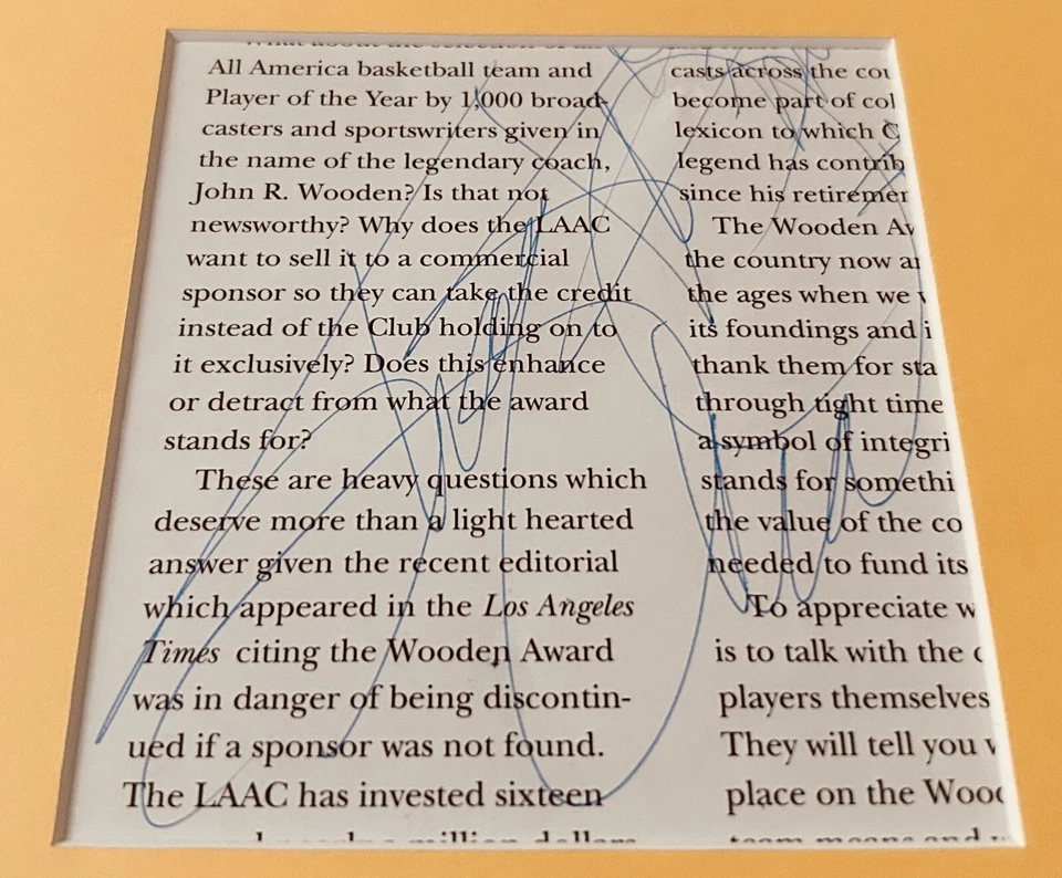 Shaquille Shaq O'Neal signed framed 2000 Lakers Sports Illustrated SI cover JSA - Image 2 of 2