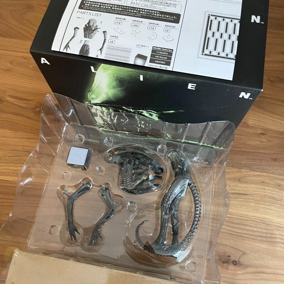 Kotobukiya ArtFX+ Alien Big Chap Statue 1/10 scale Action Figure - Image 3 of 4