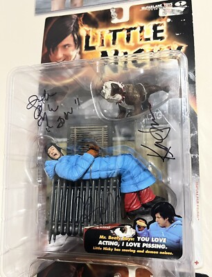 マクファーレン　LTTLE  NICKY  リトル•ニッキー　フィギュア❷ Signed By Adam Sandler Kevin James & Jonathan Loughran Little