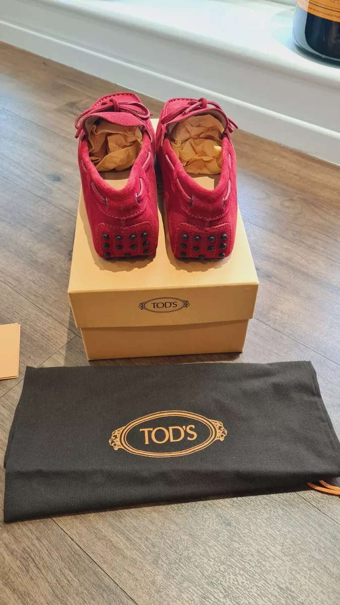 Tod's slip on best sale shoes