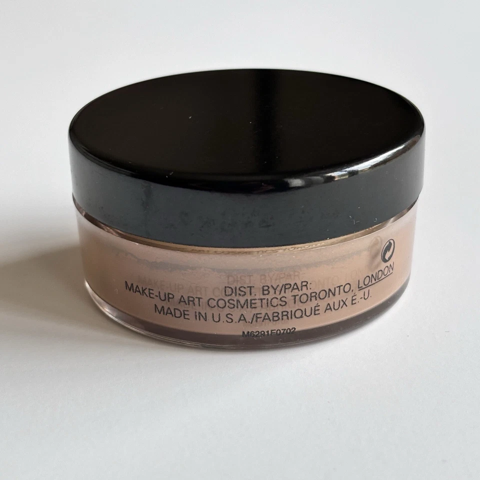 MAC SELECT SHEER POWDER/LOOSE ~NC55~ Sheer/Setting - All Skin Types - New*** - Image 4 of 4