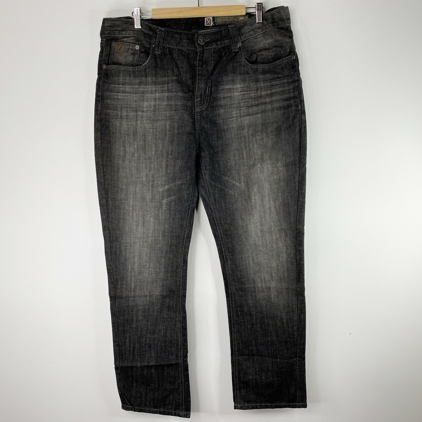Купить Marc Ecko Mens Size 38 x 32 