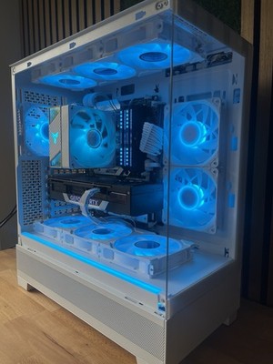 Gaming PC| RTX 4080| 32GB DDR5 RAM|Ryzen 5 9600X| W11 pro