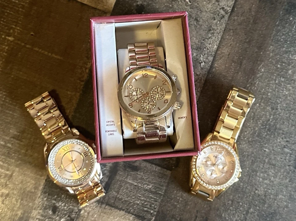 Trío de relojes de oro rosa - JBW - Fósil - Una colección de un nuevo día Foto 2 de 4