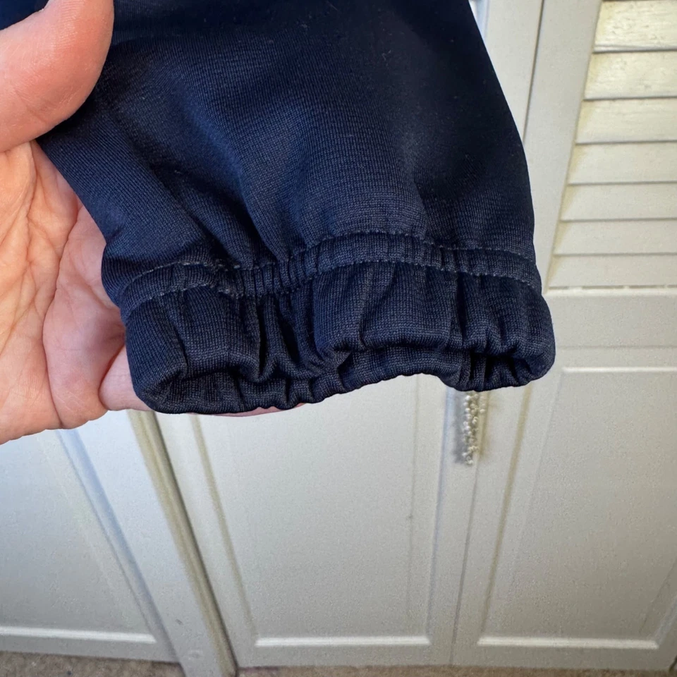 LE COQ SPORTIF MEDIANA AZUL MARINO CREMALLERA COMPLETA SUDADERA CON CAPUCHA CHAQUETA GRÁFICA DEPORTIVA EN TENDENCIA Foto 4 de 4